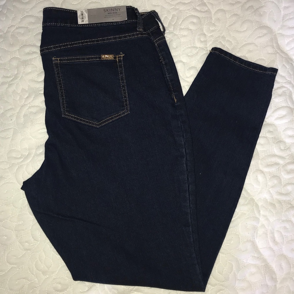 Jlo Jeans